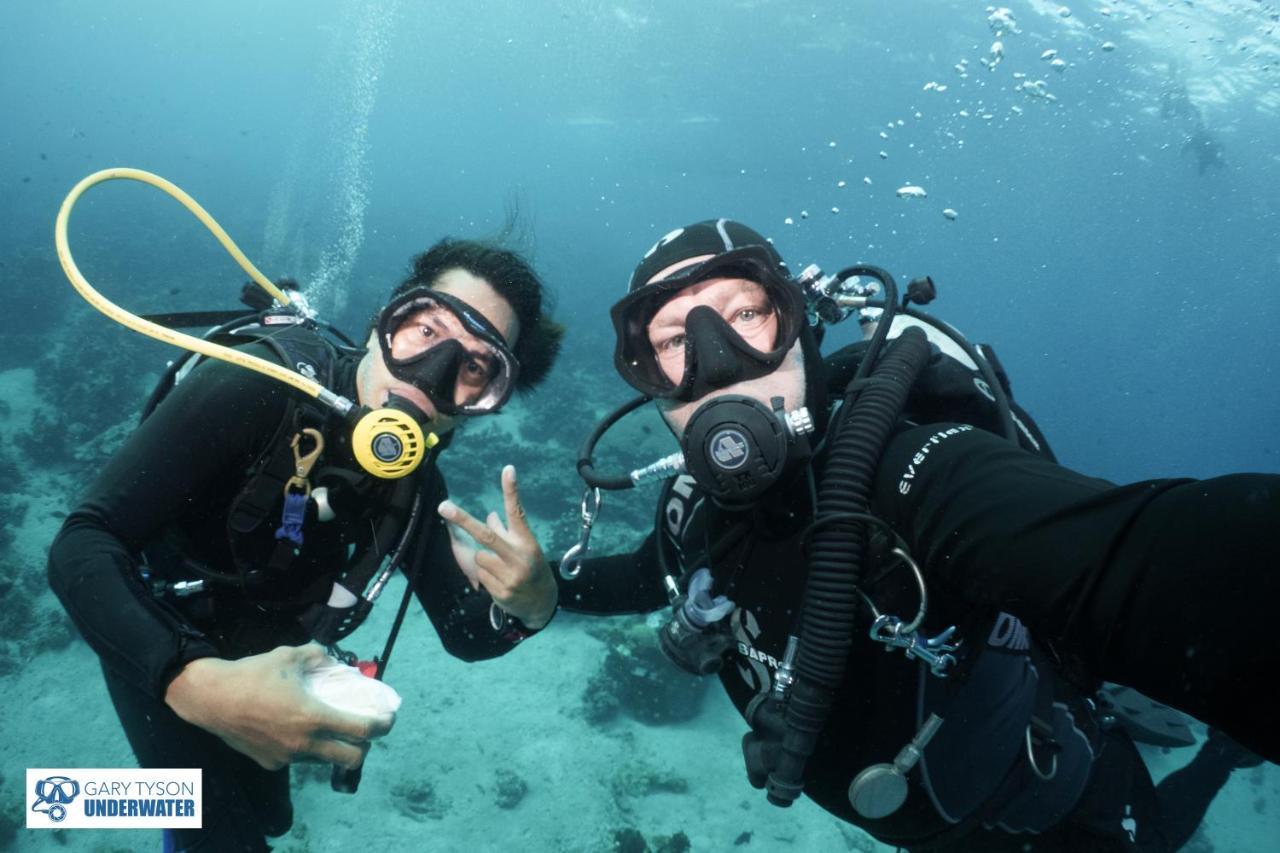 ホテル Aquaventure Reef Club マビニ エクステリア 写真