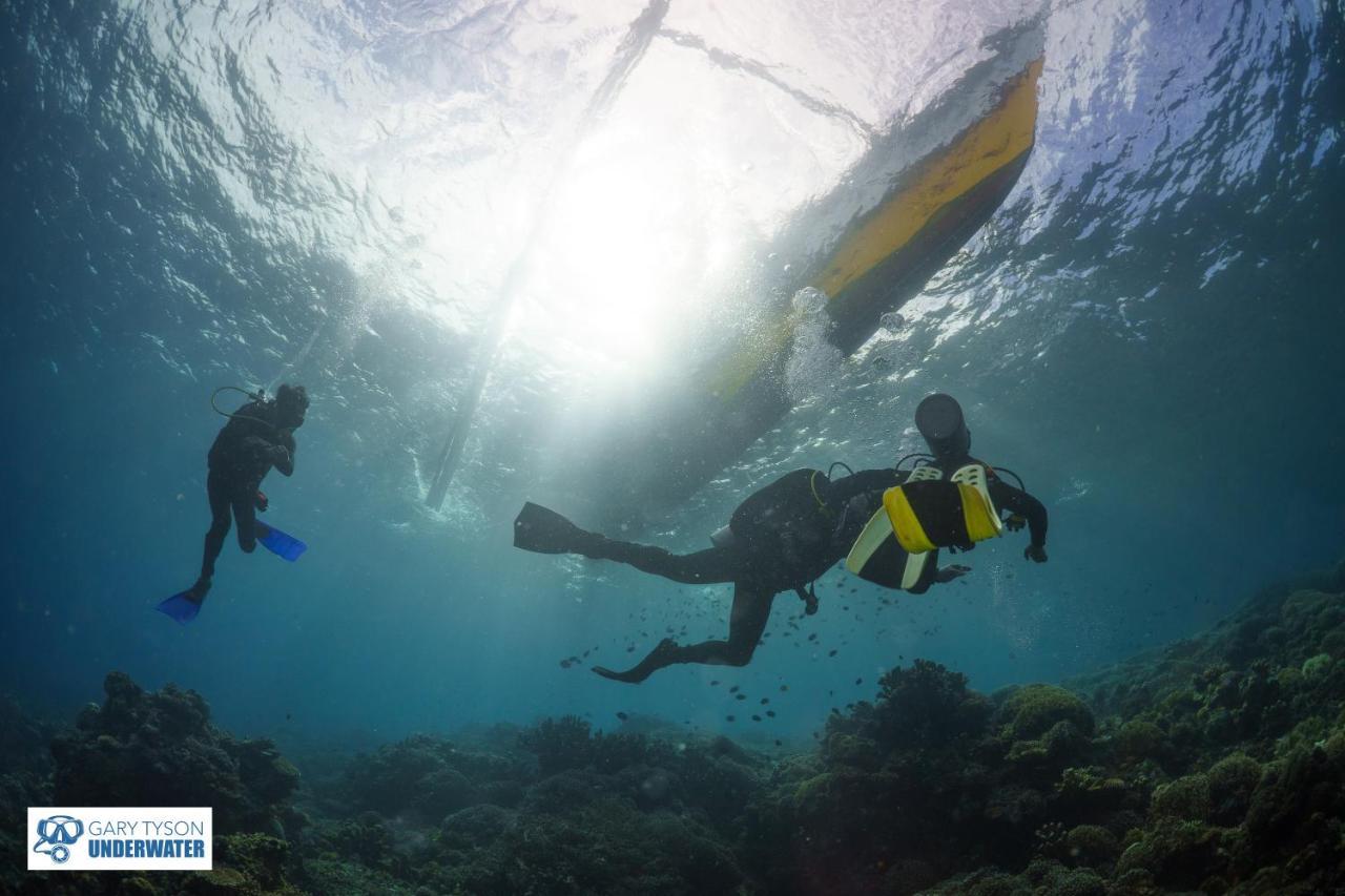 ホテル Aquaventure Reef Club マビニ エクステリア 写真